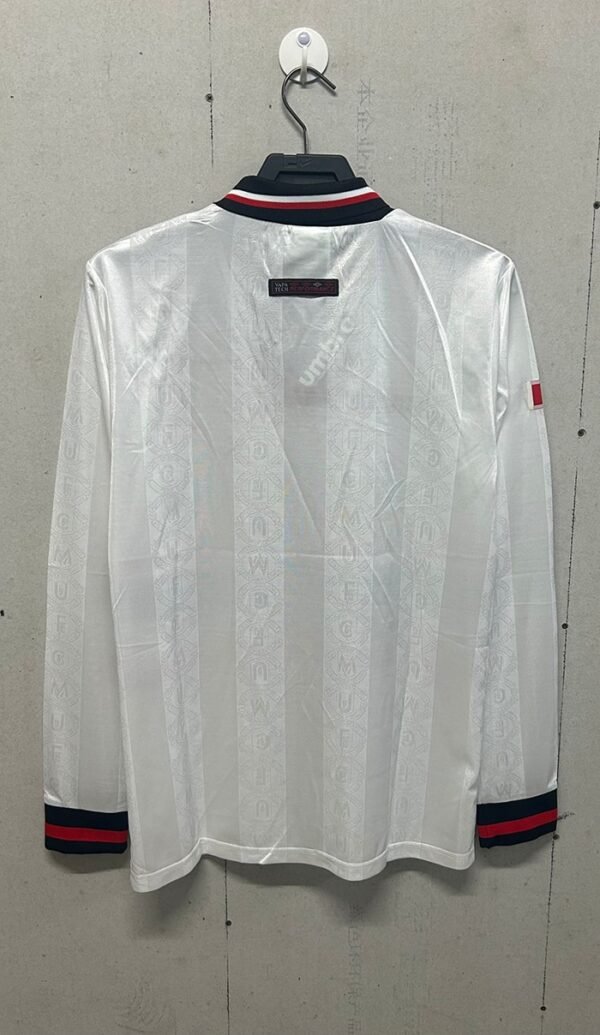 Retro 98/99 M-U away Size long sleeve S-XXL - Image 2