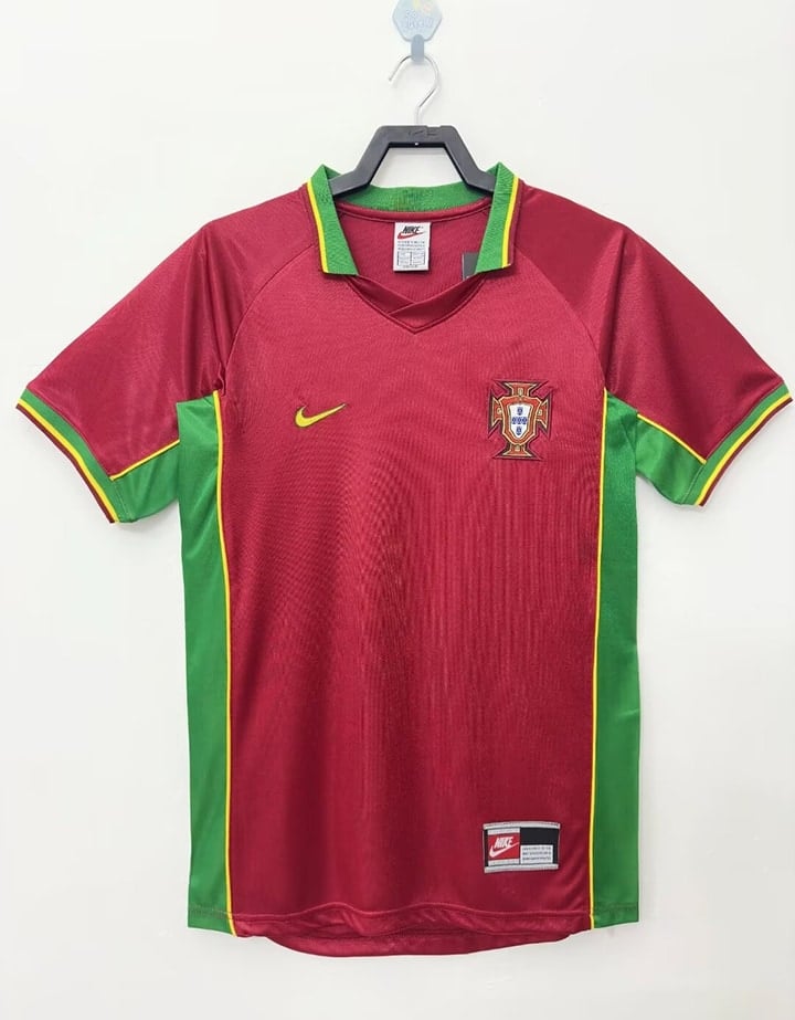 20240723090701-669f72b5511f5.jpg 1998 Retro Portugal home S-XXL - Imagem 1
