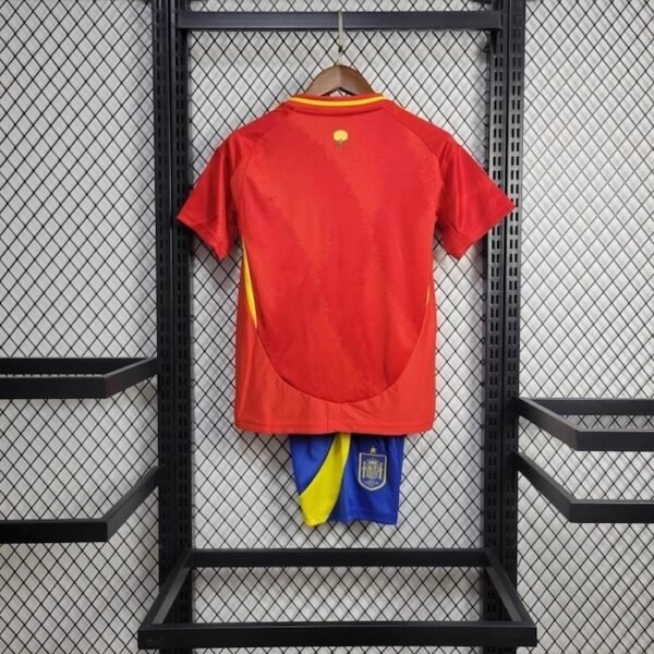 24/25 Spain home kid kit size 16-28 - Image 2
