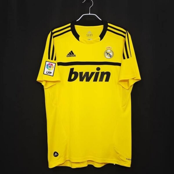 2011∕12 Retro Real Madrid  yellow goalkeeper  S-XXL