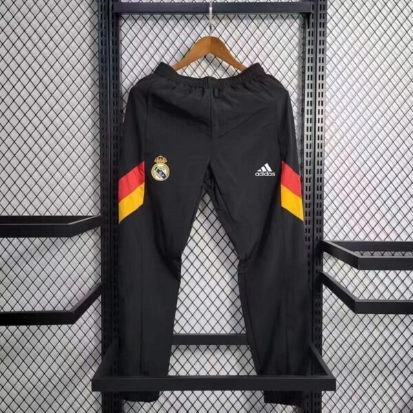 23/24 Windproof Pants Real Madrid Size S-XXL