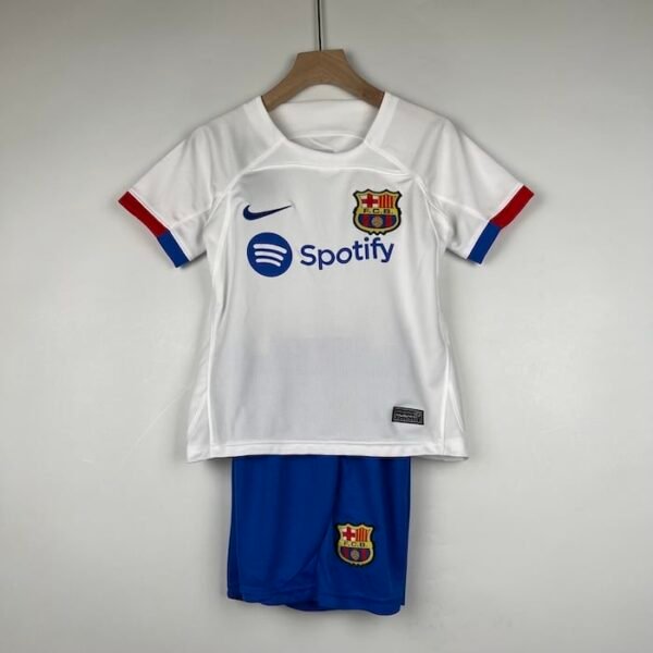23∕24 Kids Barcelona away size︰ 16-28