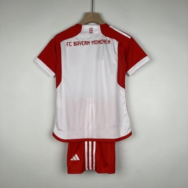 23∕24 Kids Bayern Munich home size︰ 16-28 - Image 2
