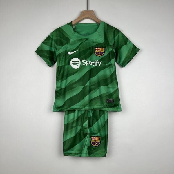 23∕24 Kids Barcelona goalkeeper green size︰ 16-28