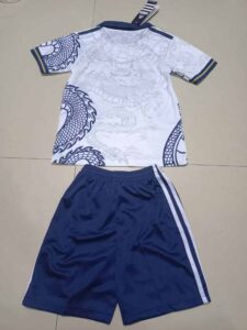 23∕24 Real Madrid Special Edition Dragon kid kit 16-28 - Imagem 2