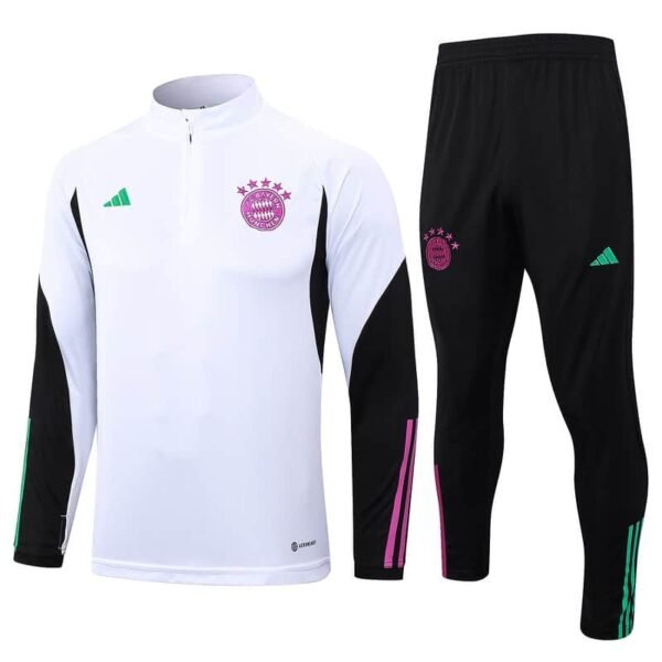 B678# 23/24 half zipper Bayern white kit S-XXL