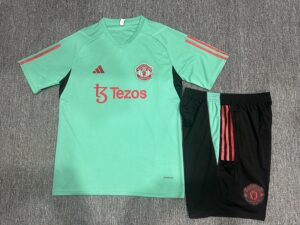 23/24 Manchester united green kids size 16-28  shorts with pockets - Imagem 2