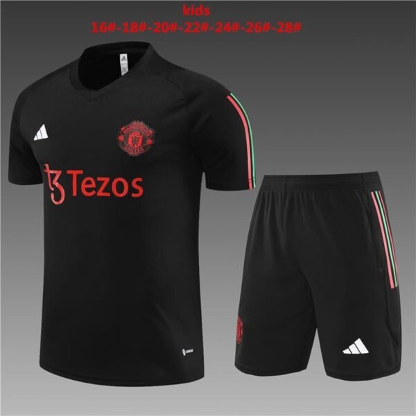 23/24 Manchester united black kids size 16-28 shorts with pockets