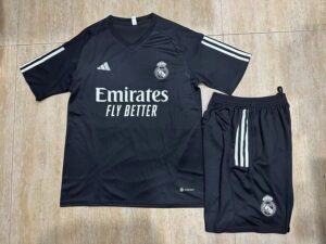 23/24 Real madrid kids size black 16-28 shorts with pockets - Imagem 2