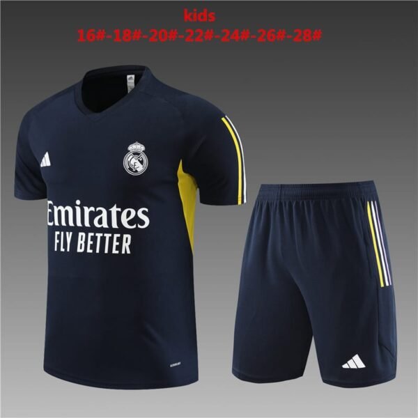 23/24 Real madrid kids size blue 16-28 shorts with pocket