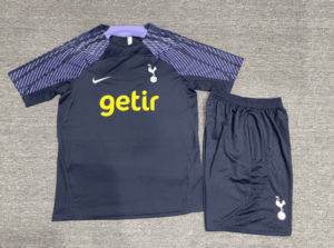 23/24 Tottenham Hotspur kids size blue 16-28 shorts with pockets - Imagem 2