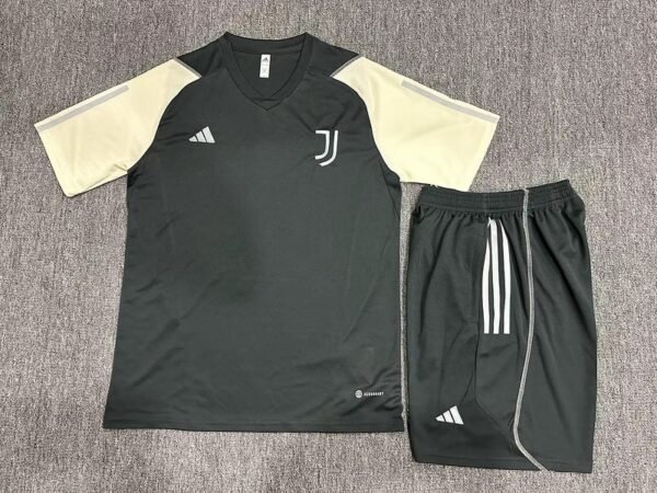 23/24 Juventus kids size deep grey16-28 shorts with pockets - Image 2