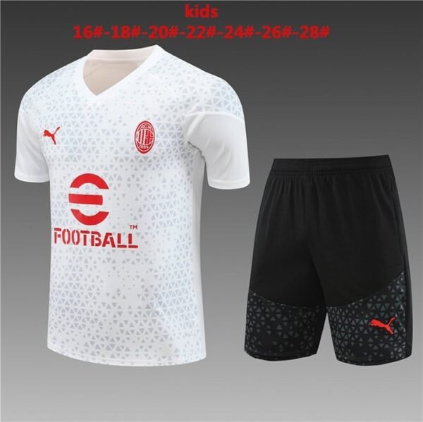 23/24 AC milan kids size white 16-28 shorts with pockets