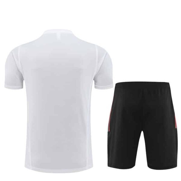 23/24 Manchester united pure white taining suit S-XXL - Image 2