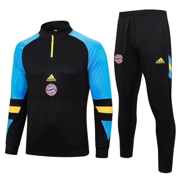 B688# 23/24 half zipper Bayern black kit S-XXL