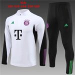 E711 23/24 Bayern short zipper black kids kit 10-18