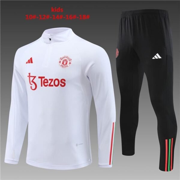 23/24 M-U short zipper white kids kit 10-18