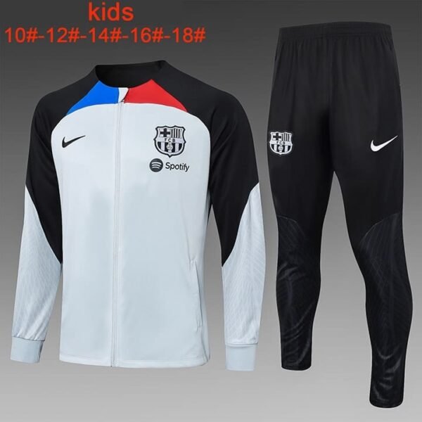 E719 23/24 Barcelona  long zipper light gray KID KIT 10-18