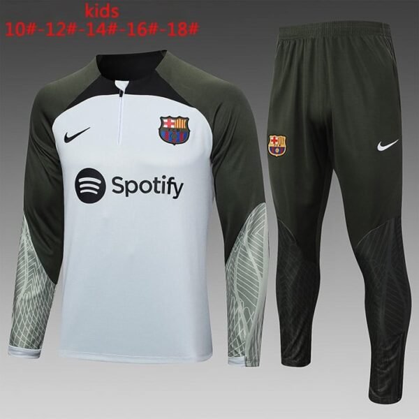 E703 23/24 Barcelona short zipper light blue kids kit 10-18