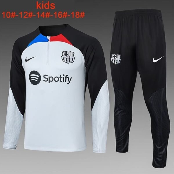 E727 23/24 Barcelona short zipper light grey kids kit 10-18