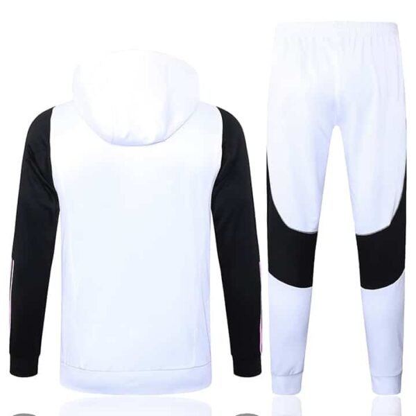 F519 23/24 Juventus half zipper white with cap kit S-XXL - Image 2