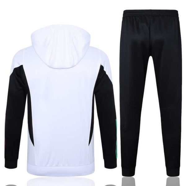 F509 23/24 Bayern half zipper white with cap kit S-XXL - Image 2