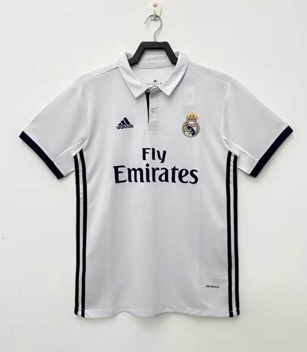 2016∕17 Retro Real Madrid home S-XXL