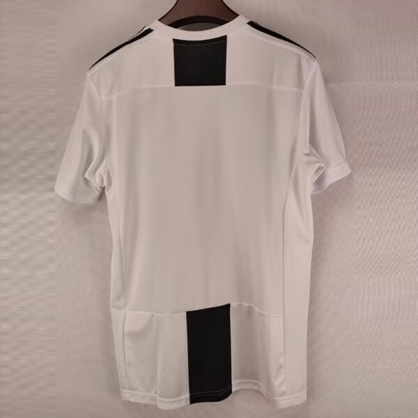 Retro 1819 Juventus home S-XXL - Image 2