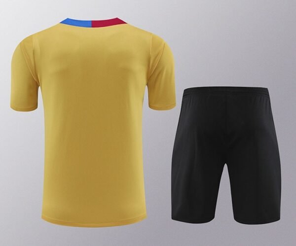 24/25 Barcelona training suit mud yellow  S-XXL - Image 2