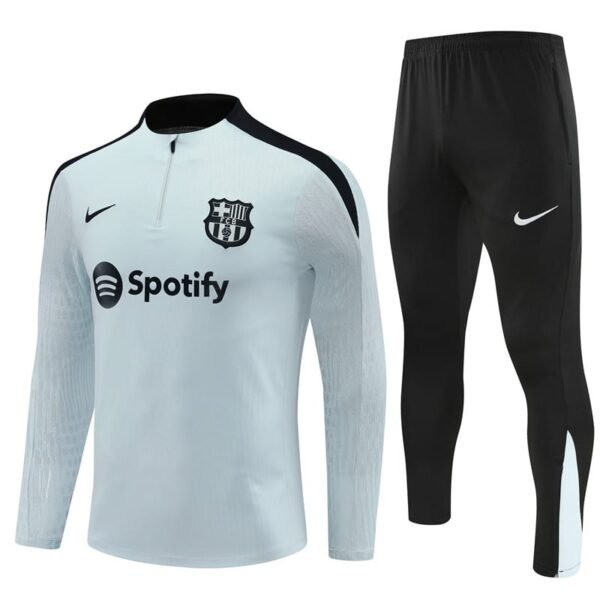 24/25 Barcelona short zipper half zipper light green kit S-XXL