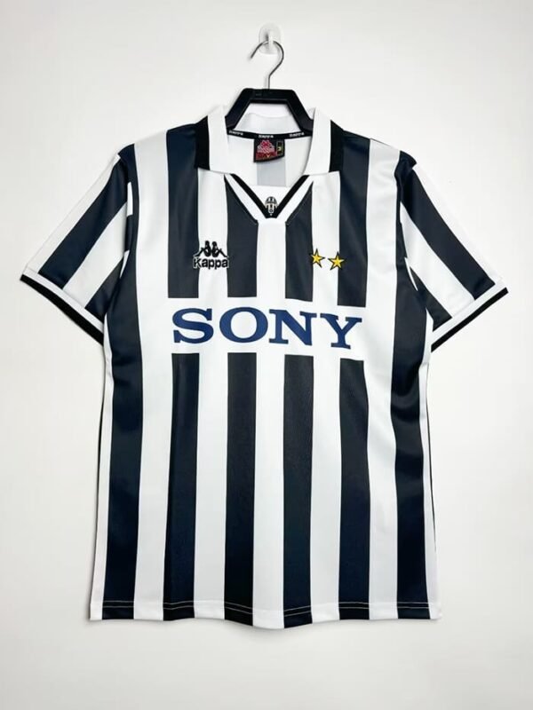 1995/96 Retro Juventus home S-XXL
