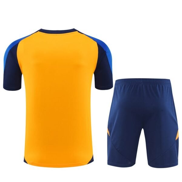 24/25 Juventus  orange training suit Size S-XXL - Image 2