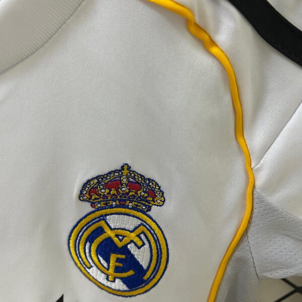 2526 real madrid home kid kit 16-28 - Image 6