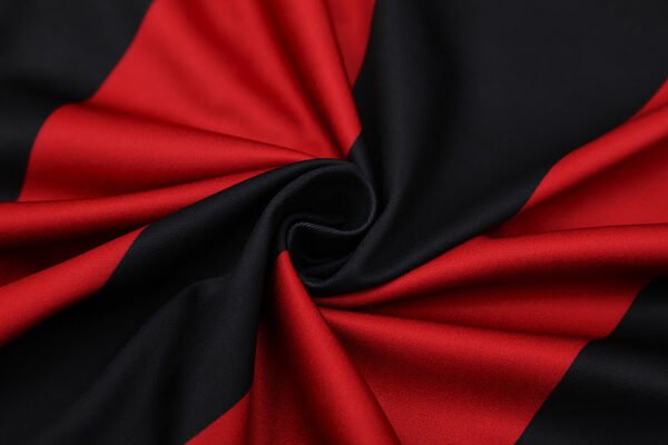 2526 adidas casual training black and red vest S- XXL - Image 4