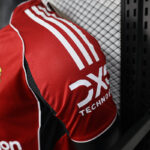 2526 Manchester united Player Home S-2XL - Imagem 6