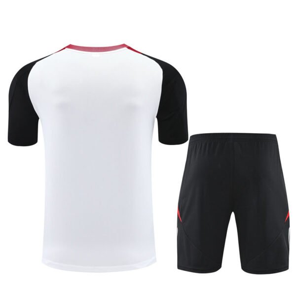 2526 Manchester united white taining suit S-XXL - Image 3