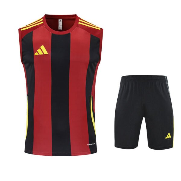 2526 adidas casual training black and red vest S- XXL - Image 3