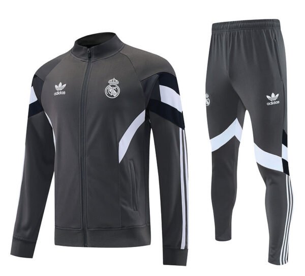 2526 Real madrid long zipper gray kit   S-2XL