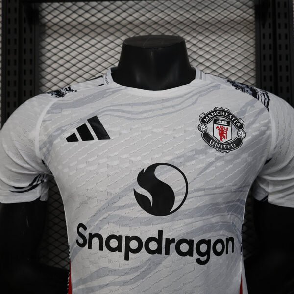 2526 Manchester united Player Special - Image 3