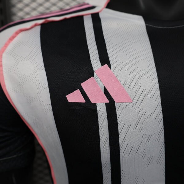 2526 Juventus Home Player S-2XL - Image 4