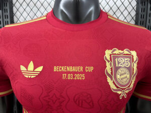 2526 Bayern 125 Years RED player version S-XXL - Imagem 6