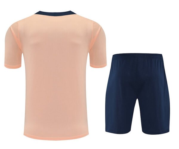 2526 Chelsea pink training kit  S-XXL - Image 3